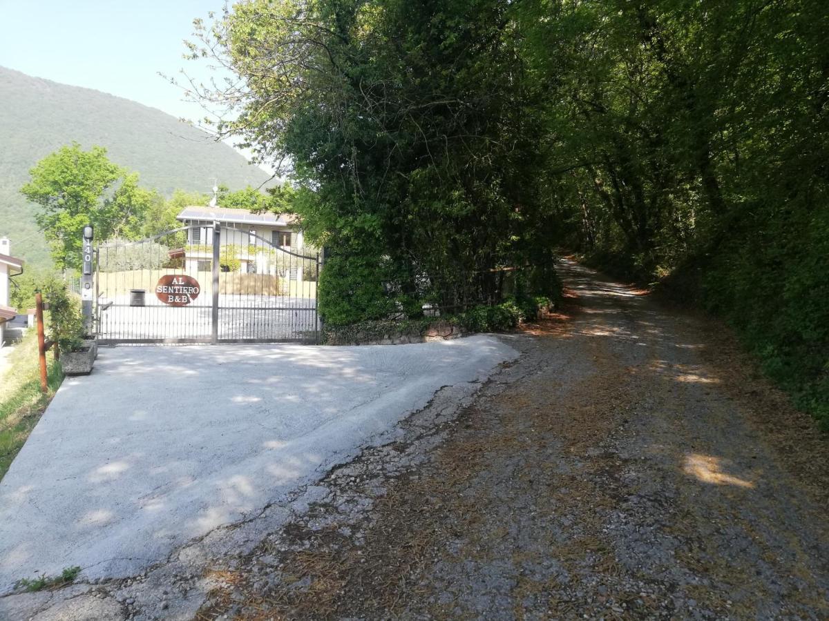 B&B Al Sentiero Caprino Veronese Exterior foto